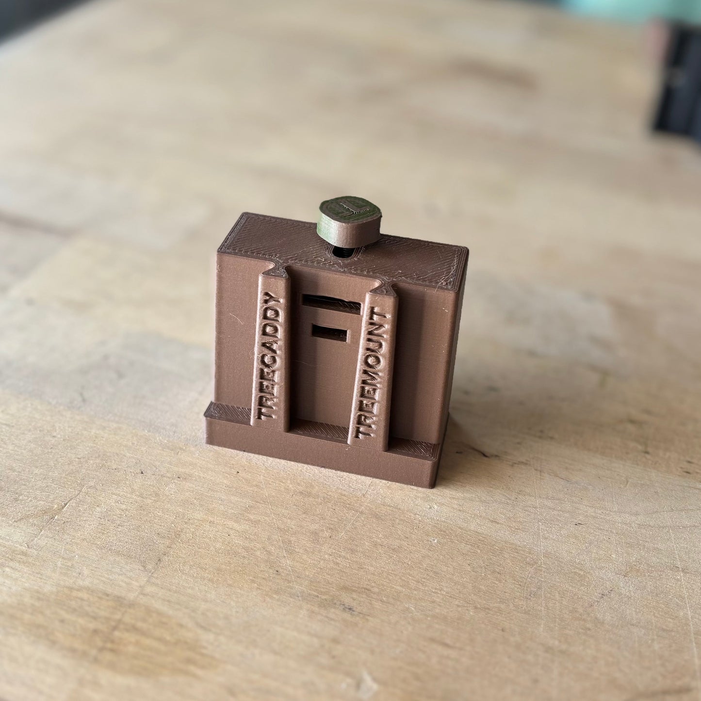 Screw-To-Tree Mount (For TreeCaddy Flex)